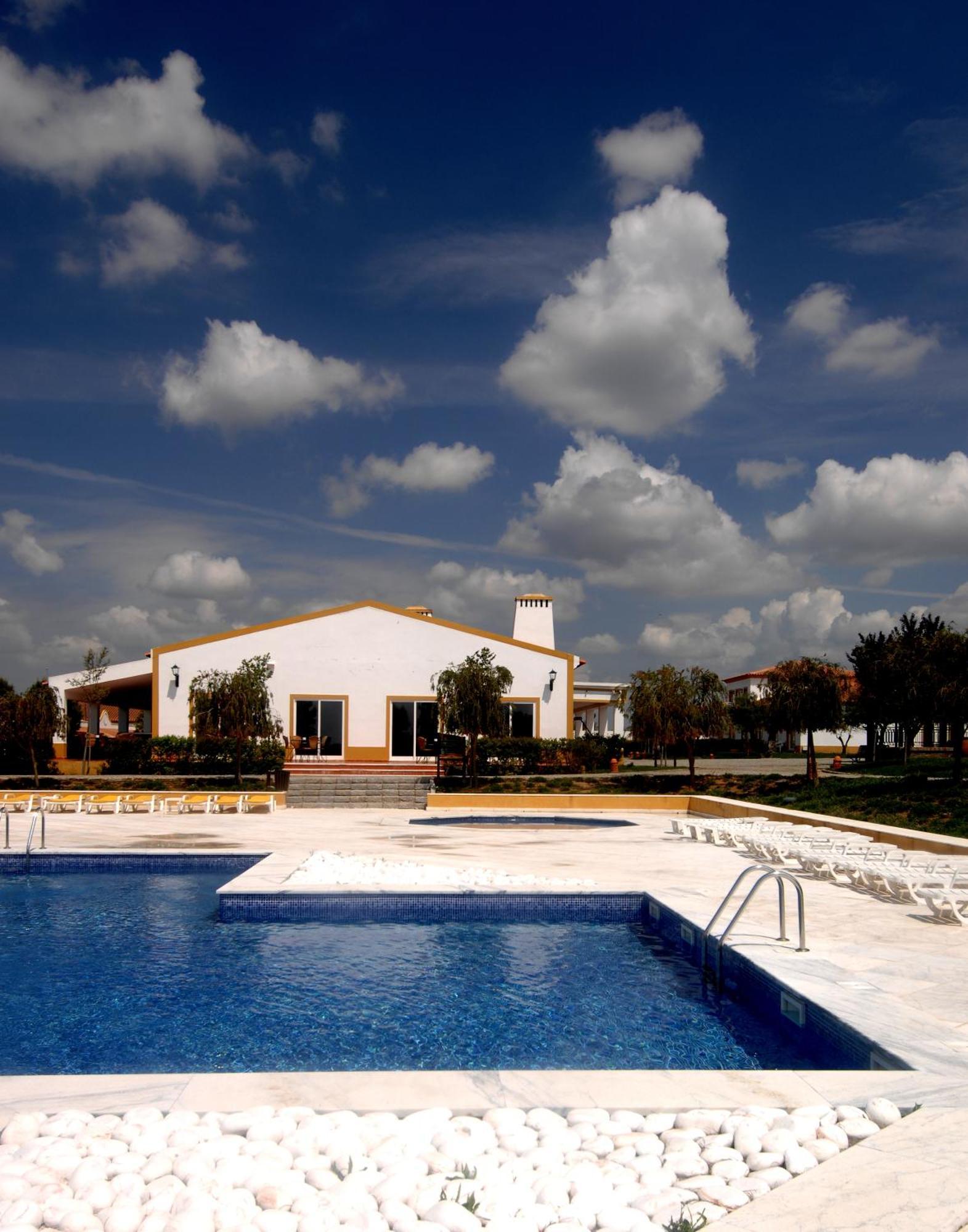 Vila Gale Alentejo Vineyard - Clube De Campo Albernoa Exteriér fotografie