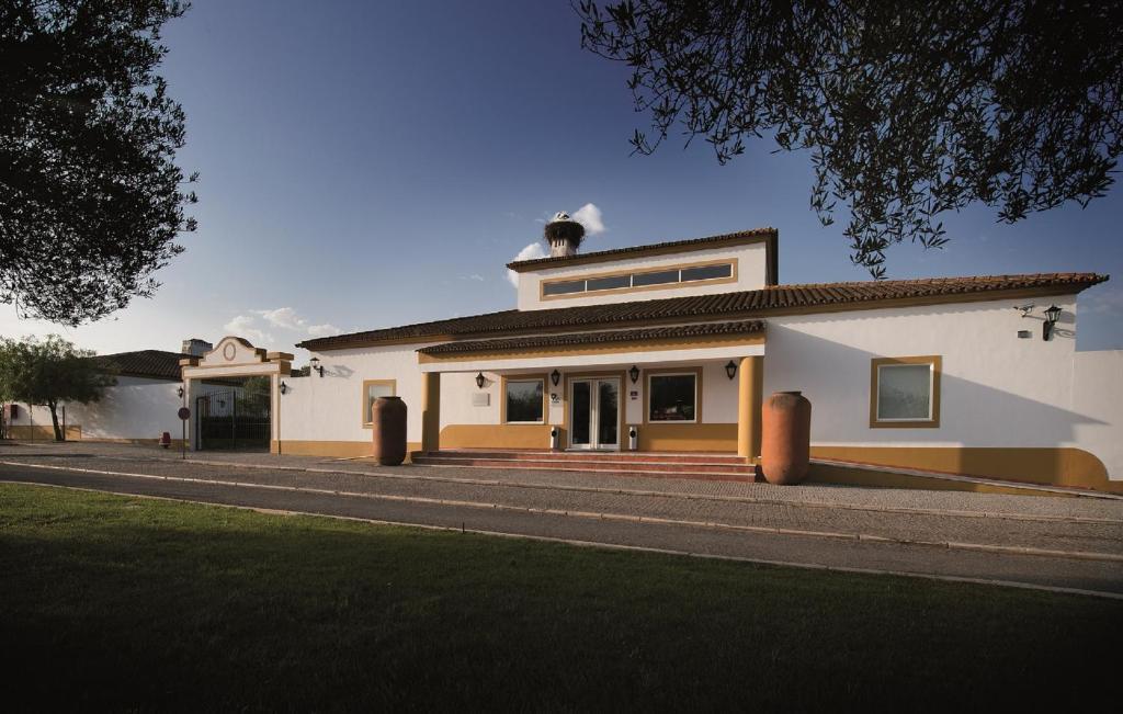 Vila Gale Alentejo Vineyard - Clube De Campo Albernoa Exteriér fotografie